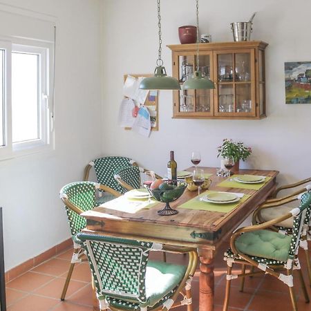 Nice Home In Canillas De Albaida With Wifi Zewnętrze zdjęcie