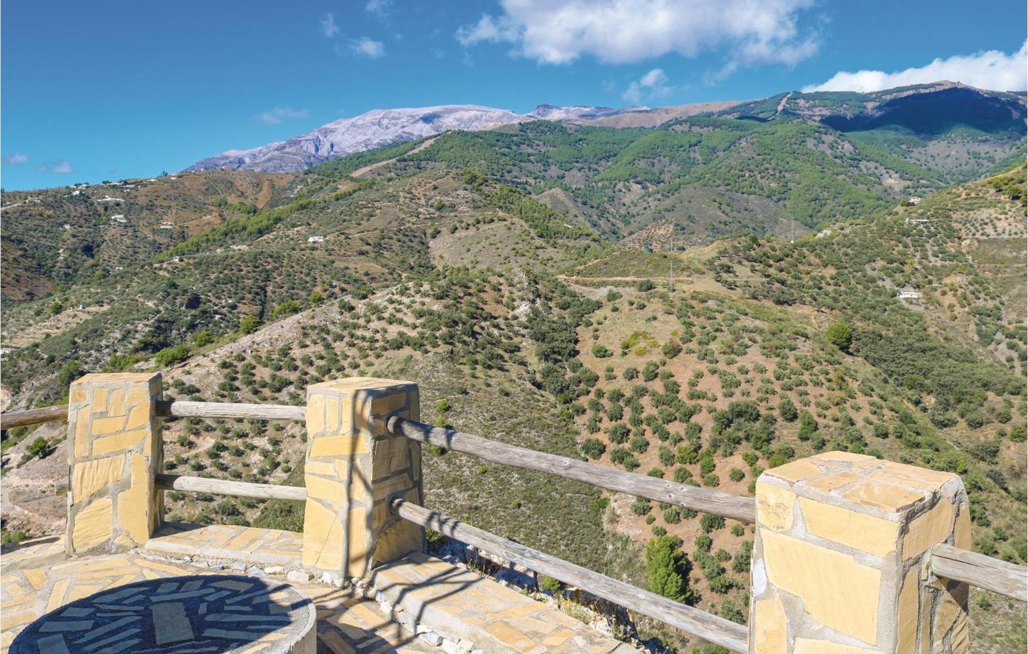 Nice Home In Canillas De Albaida With Wifi Zewnętrze zdjęcie